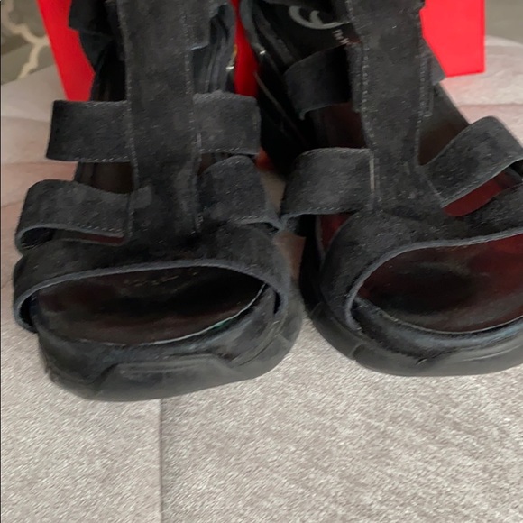 Wishbone Gioia Black Wedge Sandal - Suede - Picture 7 of 10